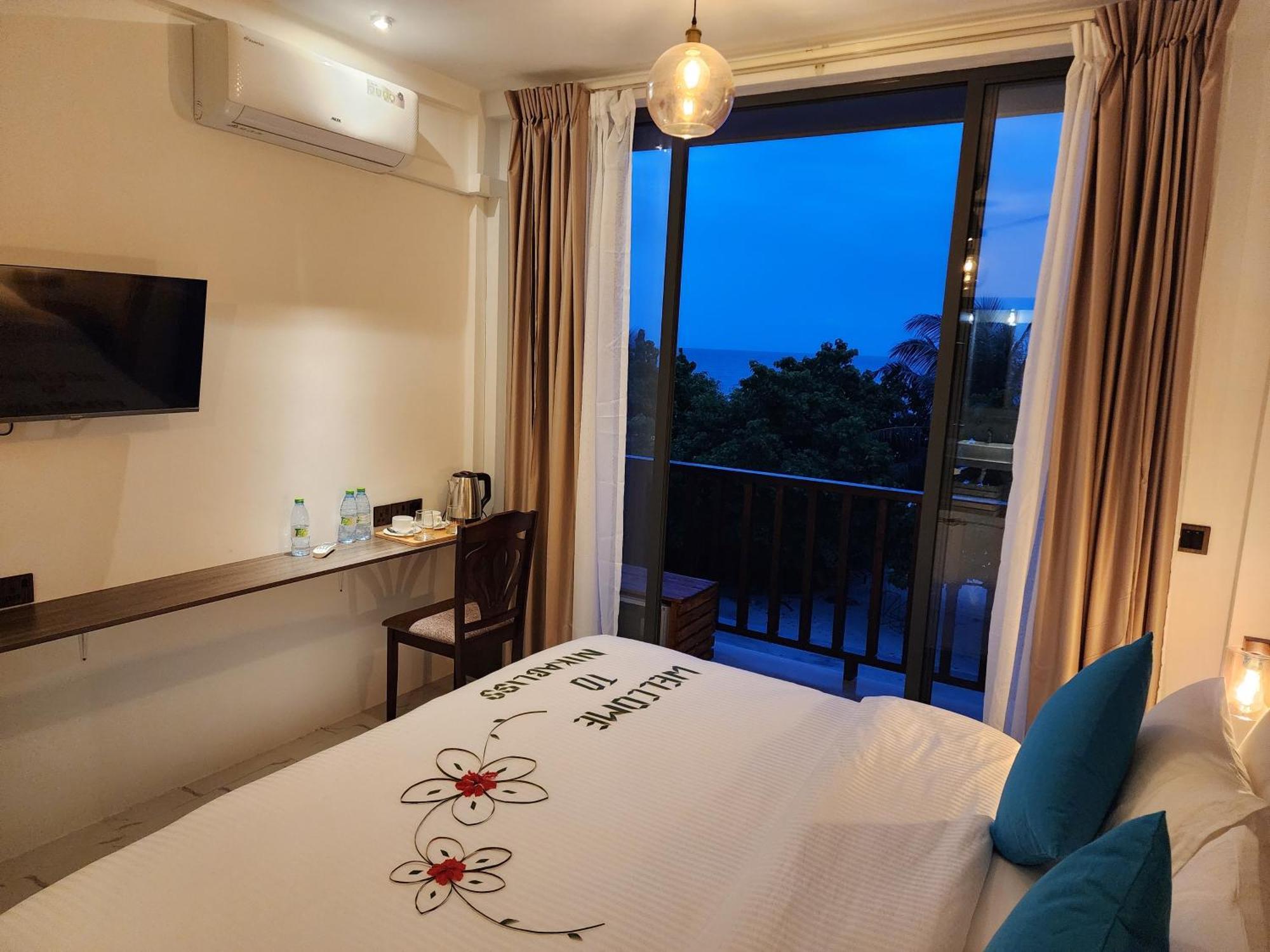 Nikabliss Dhigurah Bed & Breakfast Dhigurah  Exterior photo