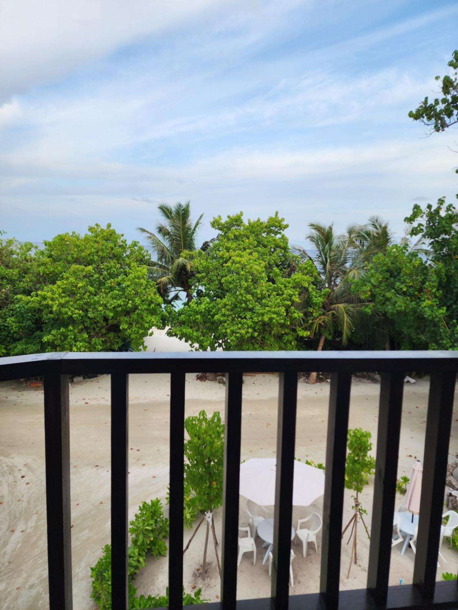 Nikabliss Dhigurah Bed & Breakfast Dhigurah  Exterior photo