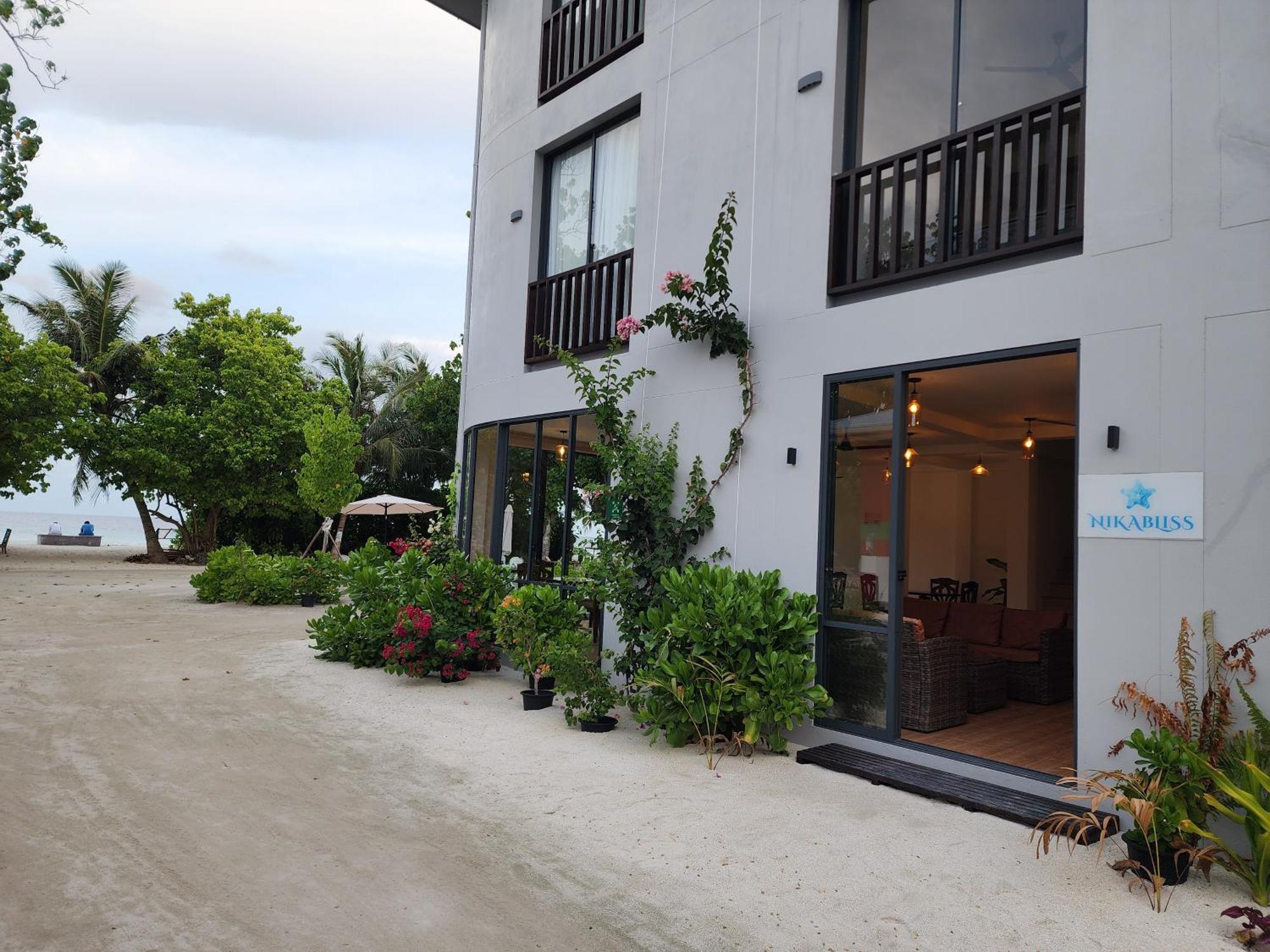 Nikabliss Dhigurah Bed & Breakfast Dhigurah  Exterior photo